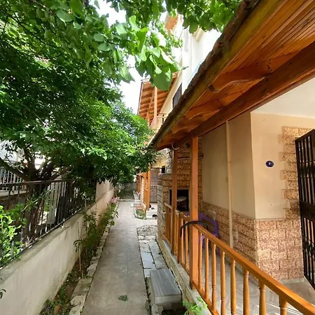 Tripleks Yazlik 4 Βίλα Ozdere