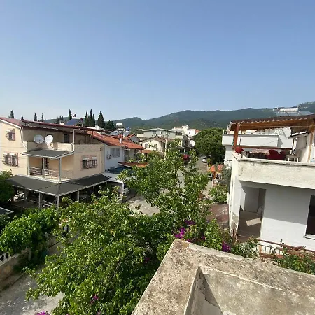 Tripleks Yazlik 4 * Özdere